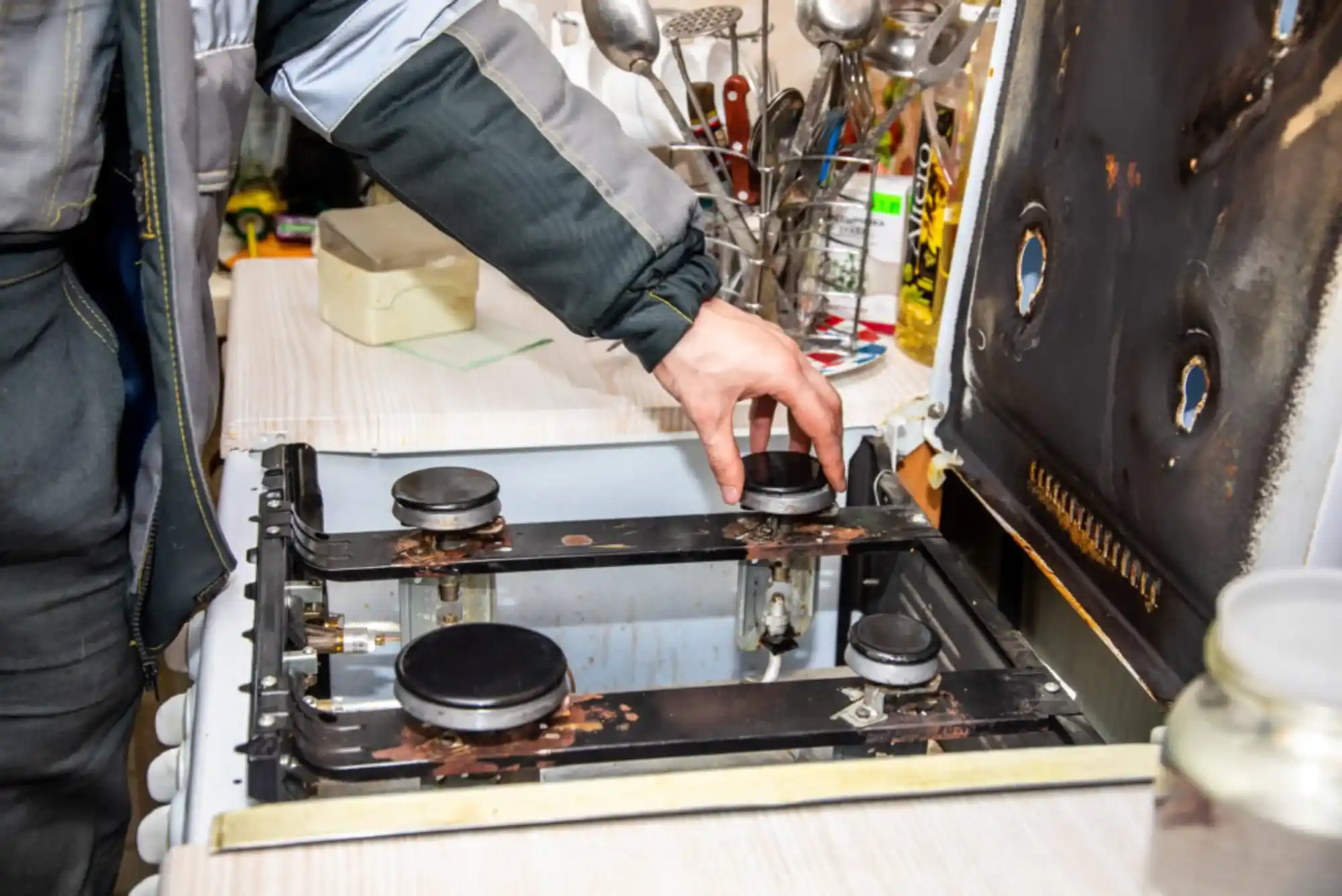How to Repair Oven Temperature Control Issues