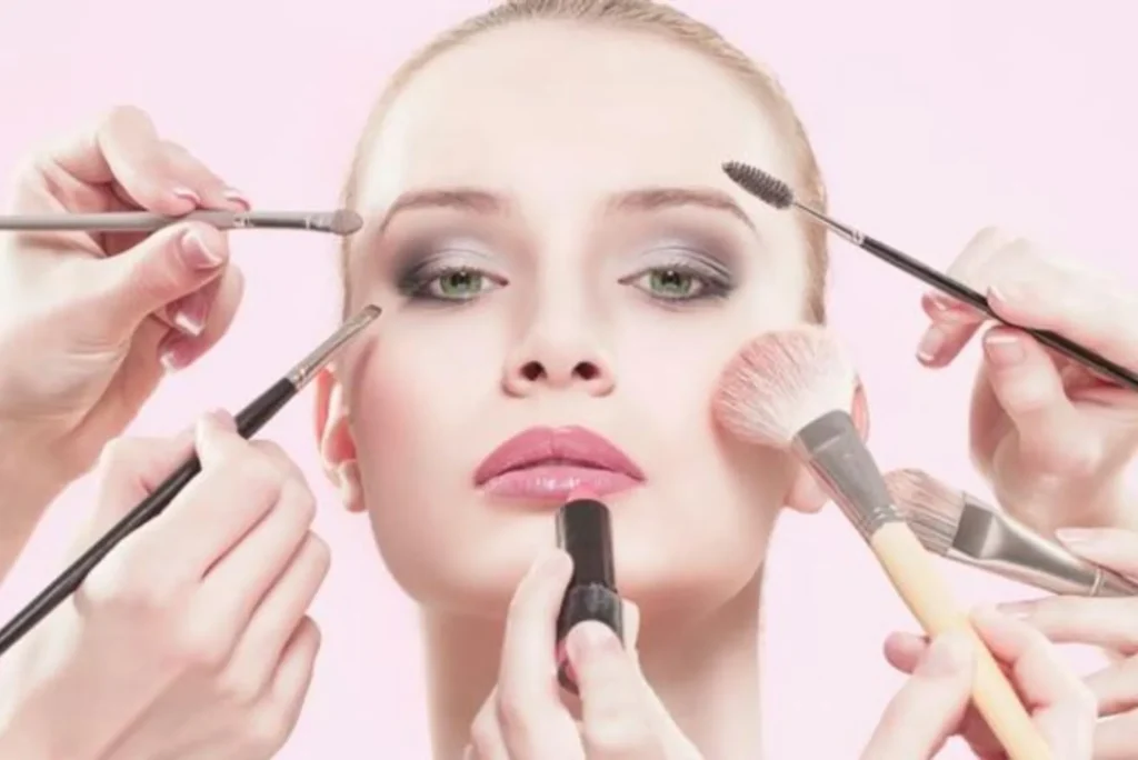 كيف أحافظ على مظهر مكياجي الياباني طوال اليوم؟